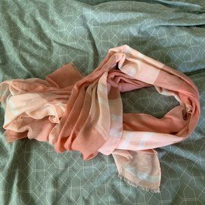 pink scarf